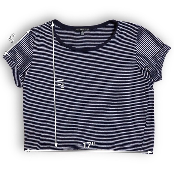 Truly Madly Deeply | Shirt / Crop Top - Picture 2 of 5